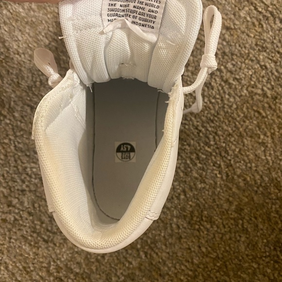 Kids Nike Blazers - Picture 5 of 5